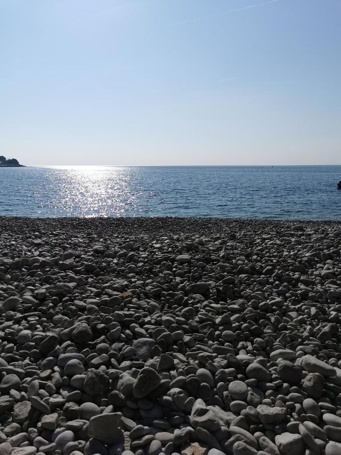 Apartment Stefania On The Beach Koromačno Buitenkant foto